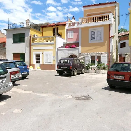 Διαμέρισμα With Wifi Selce, Crikvenica - 5498