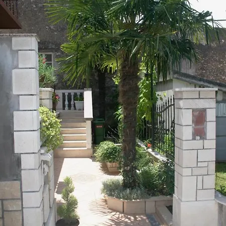 Apartments With Wifi Selce, Crikvenica - 5498 *